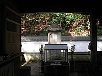Grave of Lady Jissoin